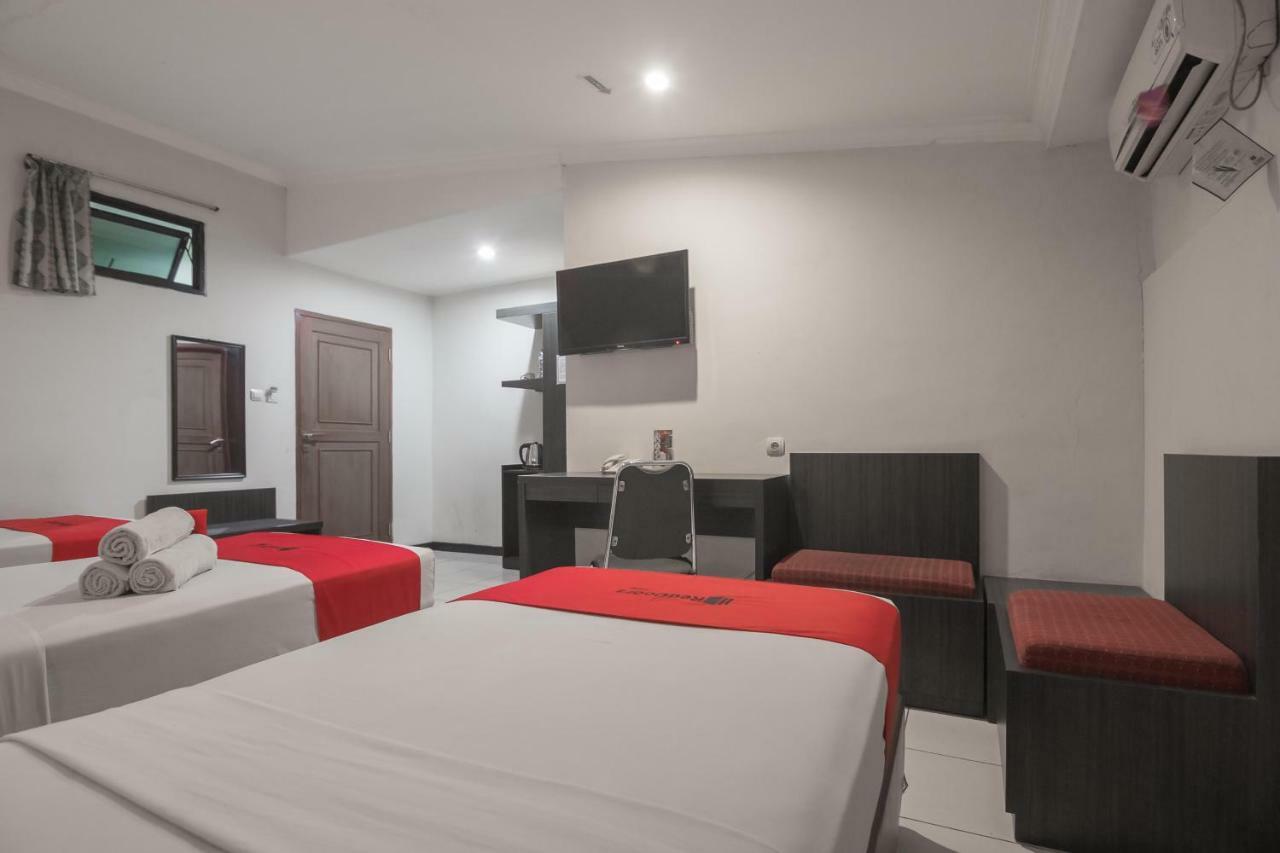 Reddoorz @ Cihampelas Bandung Luaran gambar