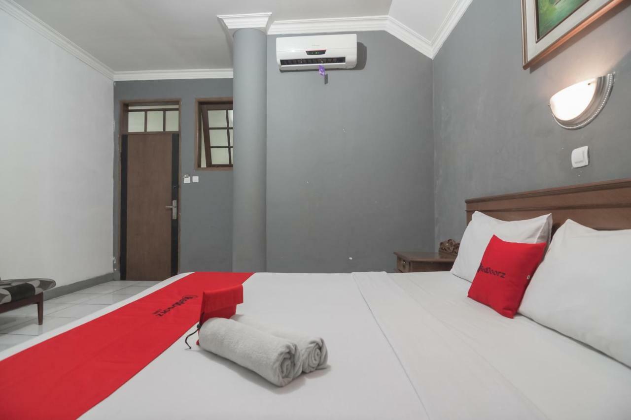 Reddoorz @ Cihampelas Bandung Luaran gambar