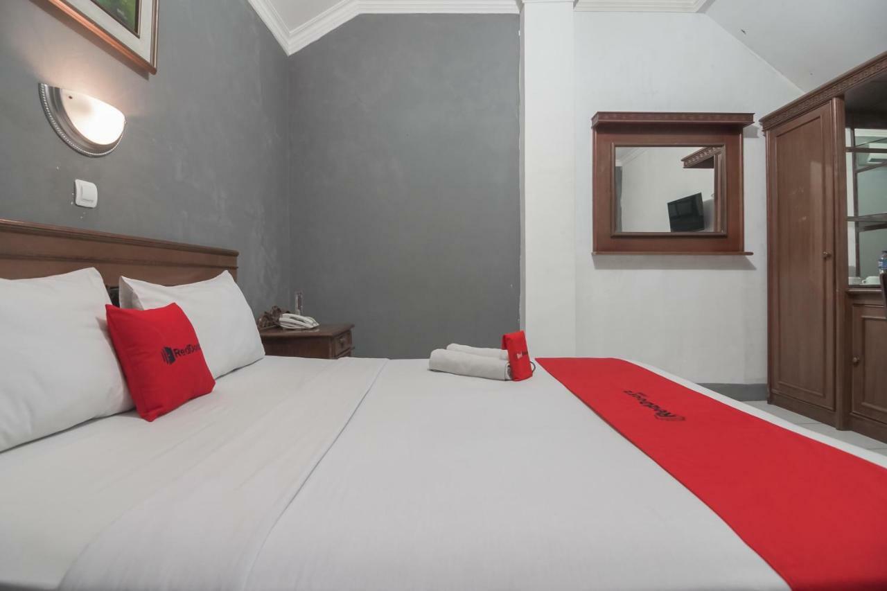 Reddoorz @ Cihampelas Bandung Luaran gambar